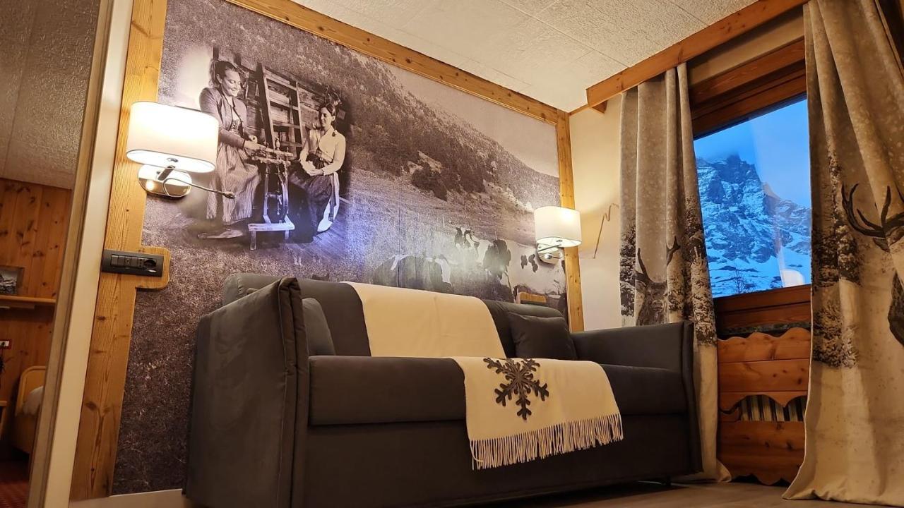 Apartments Suites Lac Bleu Breuil-Cervinia Exterior photo