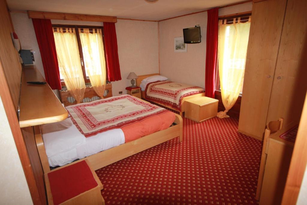 Apartments Suites Lac Bleu Breuil-Cervinia Room photo